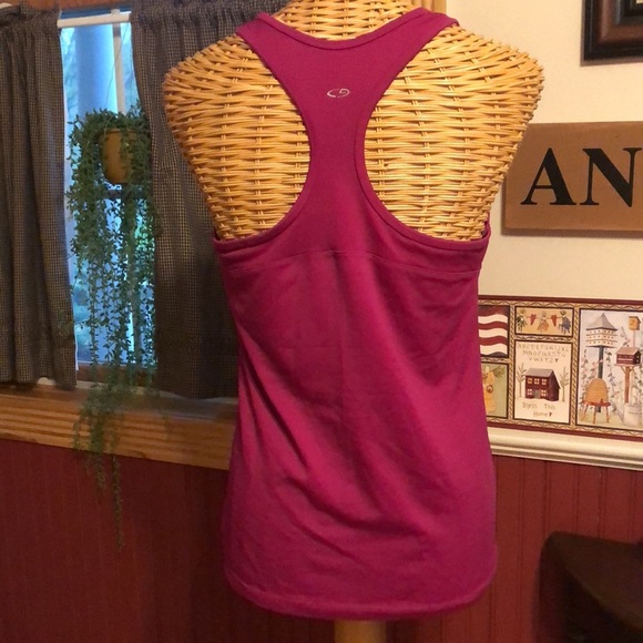 NWOT Champion tank top with built in support size L. Magenta stretch polyester - Picture 2 of 5